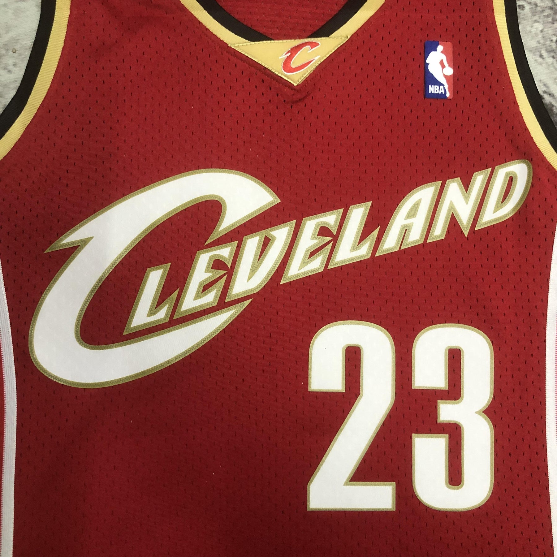 Regata NBA Cleveland Cavaliers Lebron James nº23 Mitchell & Ness