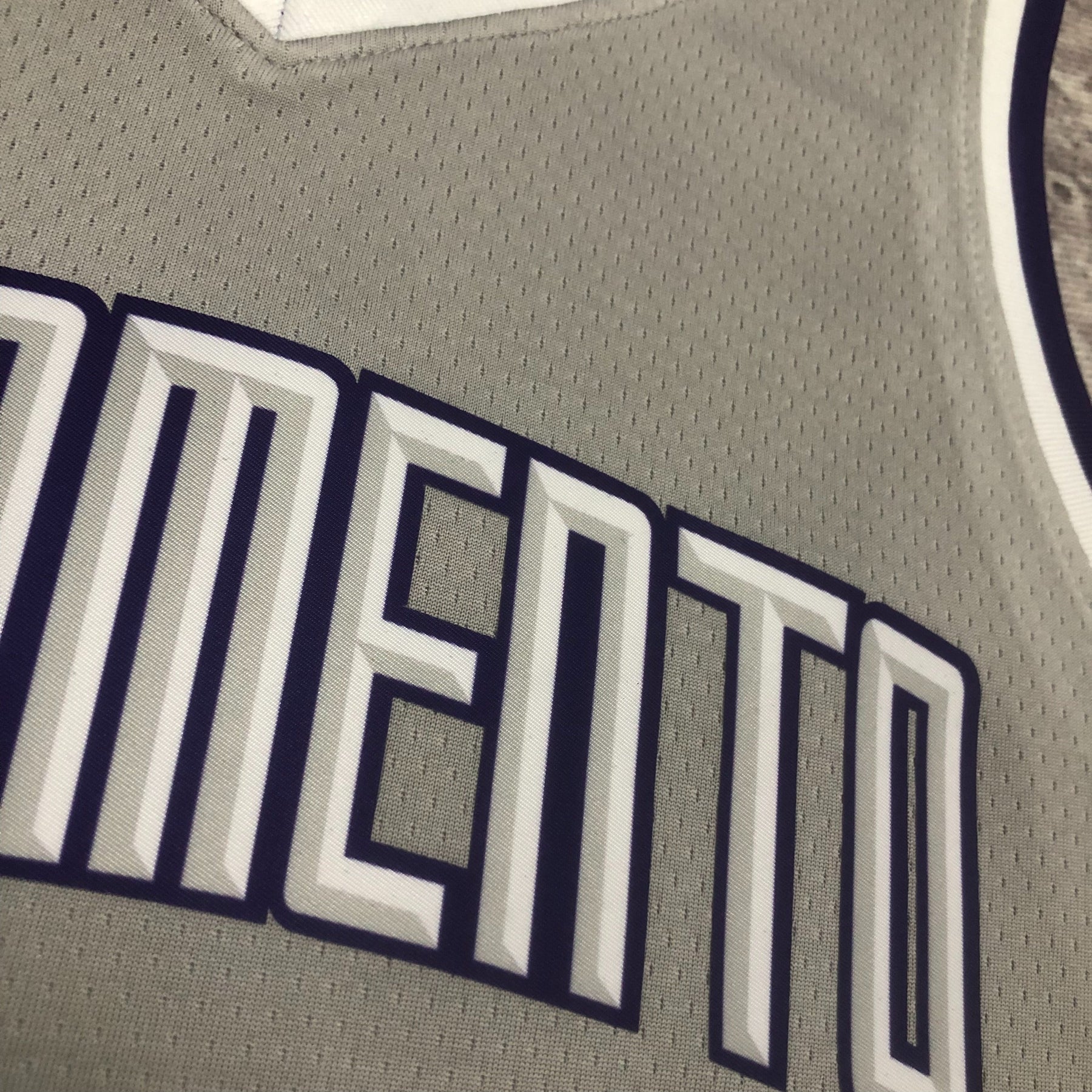 Regata Nike - Sacramento Kings City Edition 22/23 - Swingman