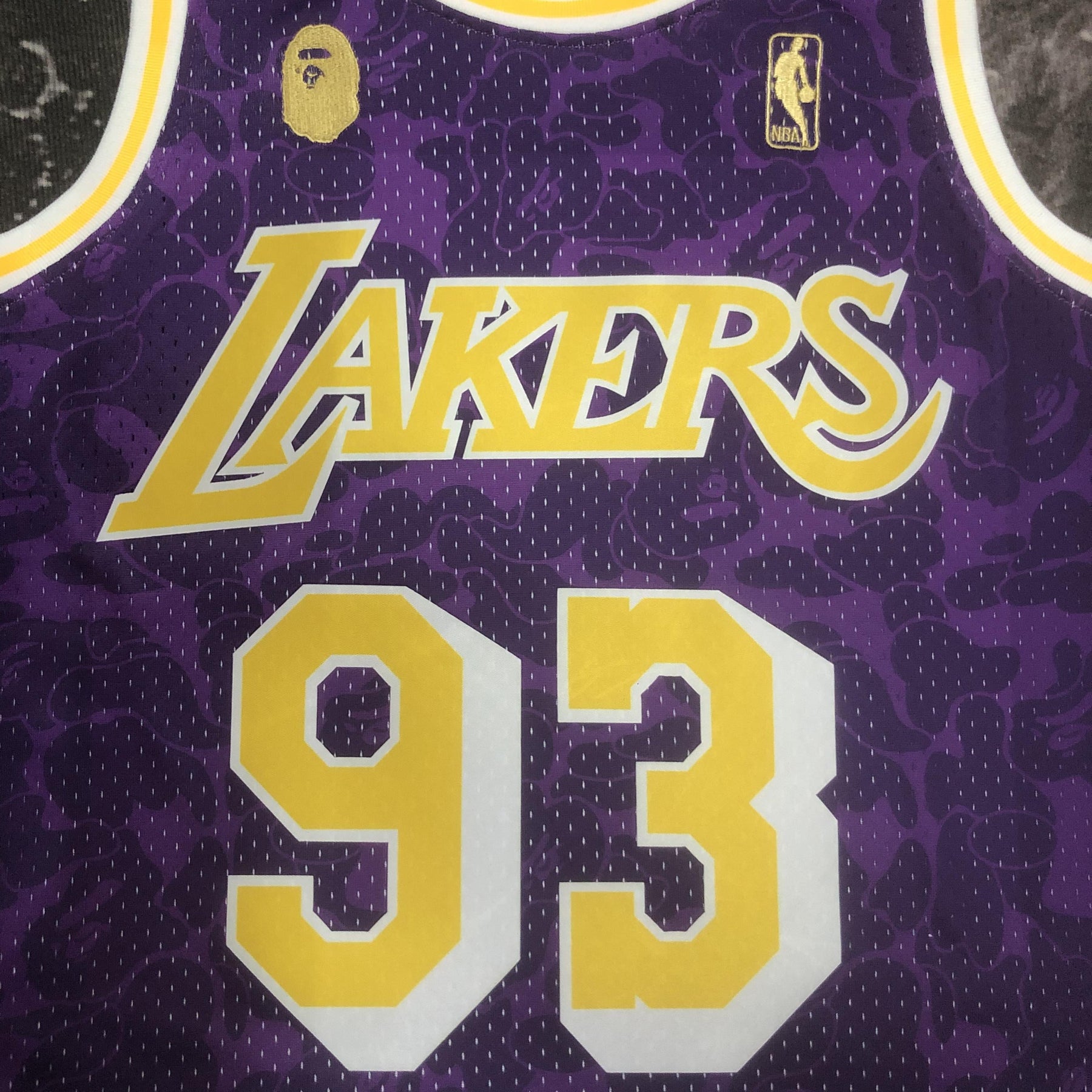 Regata Mitchell & Ness x BAPE - Los Angeles Lakers Roxo