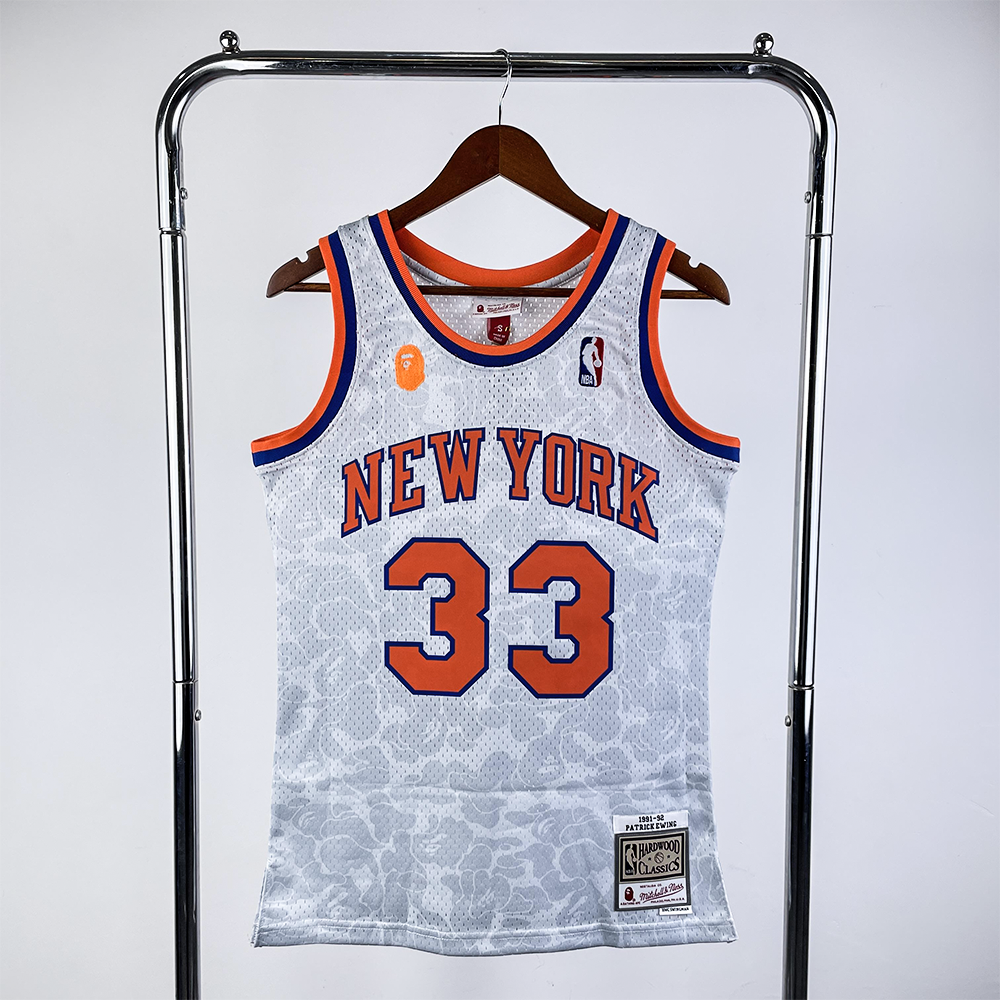 Regata Mitchell & Ness x BAPE - New York Knicks Branca